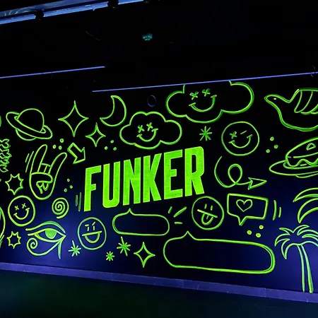 Hostel Funker *